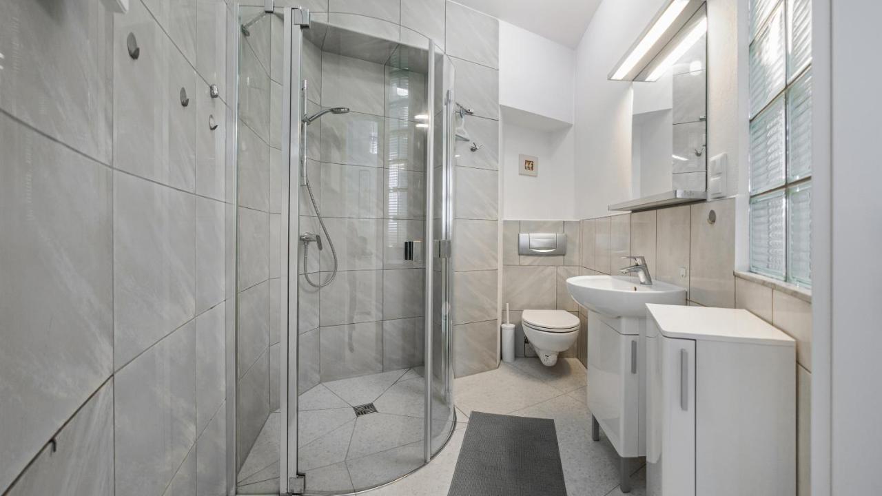 סופוט Apartamenty Sun & Snow Traugutta Plaza מראה חיצוני תמונה
